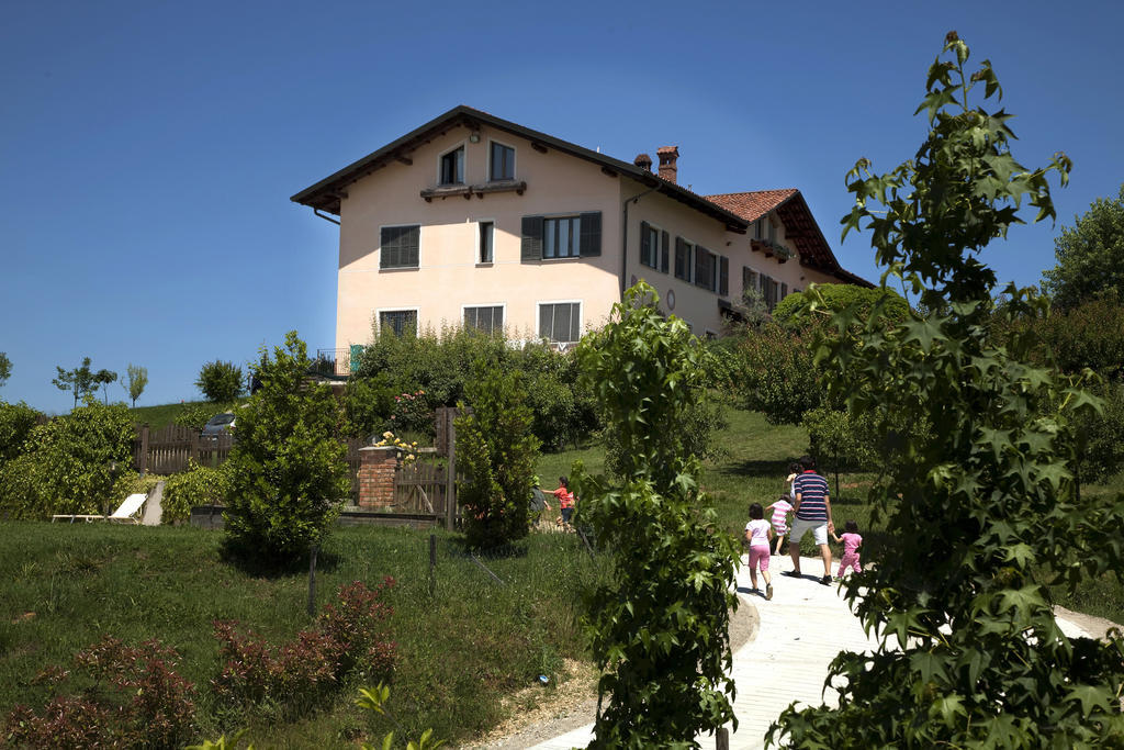 Cascina Papa Mora Villa Cellarengo Екстериор снимка